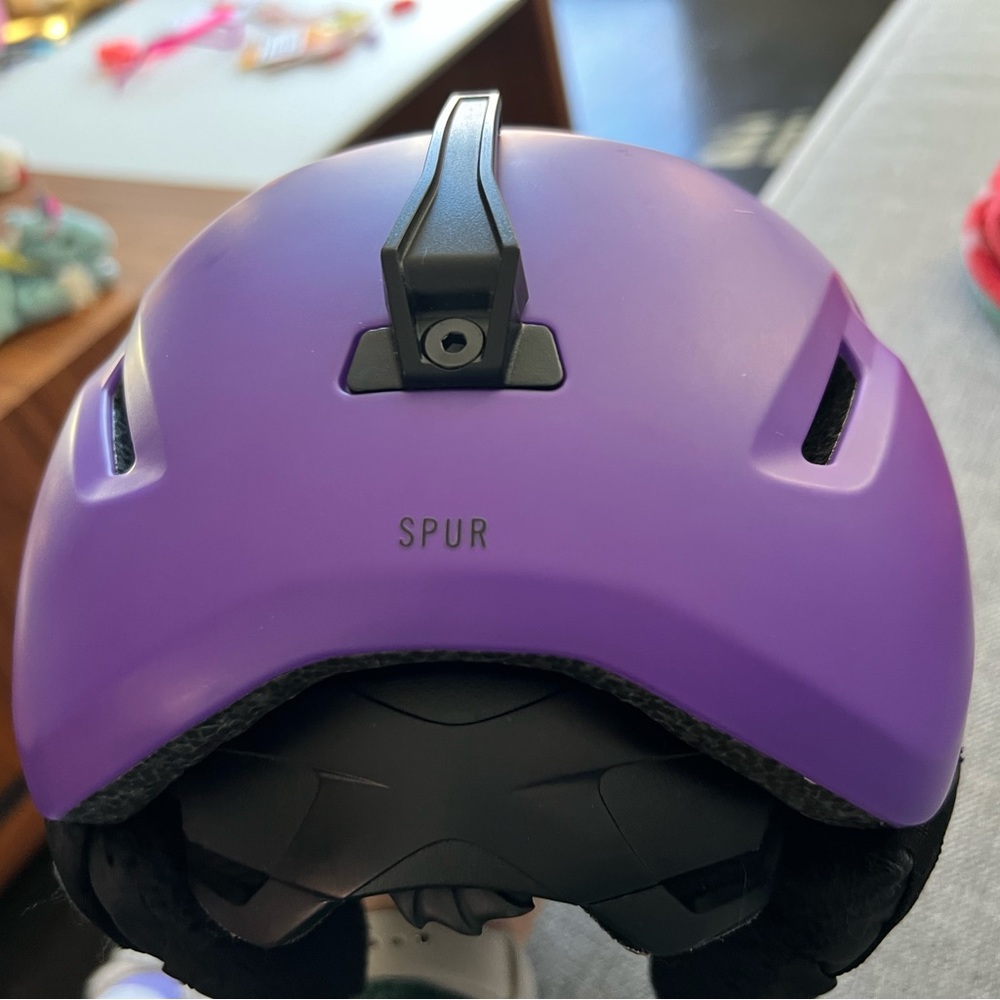 Giro Youth OS Purple SPUR Ski Helmet